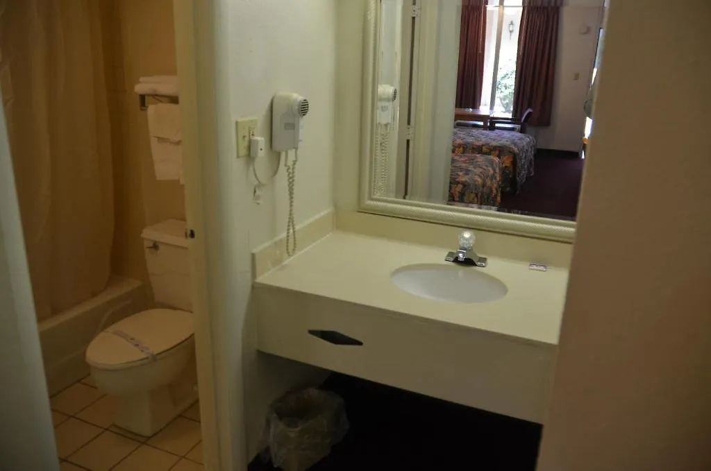Knights Inn Memphis Airport 0*,  United States